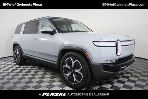 2023 Rivian R1S Adventure