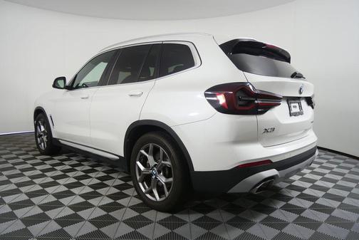 Mineral White Metallic 2024 BMW X3 sDrive30i
