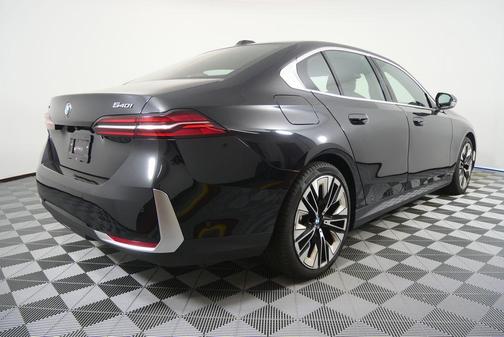 2025 BMW 540 xDrive
