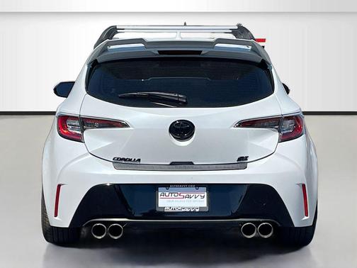 Wind Chill Pearl 2022 Toyota Corolla SE