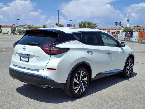 2024 Nissan Murano SL FWD