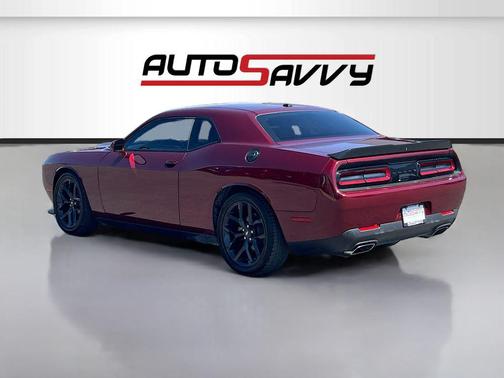Octane Red Pearlcoat 2023 Dodge Challenger R/T