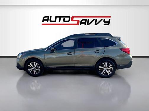 Wilderness Green Metallic 2019 Subaru Outback 3.6R Limited
