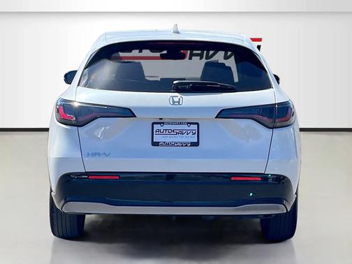 White 2025 Honda HR-V EX-L