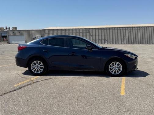 2016 Mazda Mazda3 i Touring