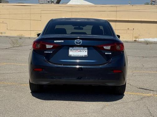 2016 Mazda Mazda3 i Touring