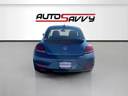 2019 Volkswagen Beetle 2.0T SE
