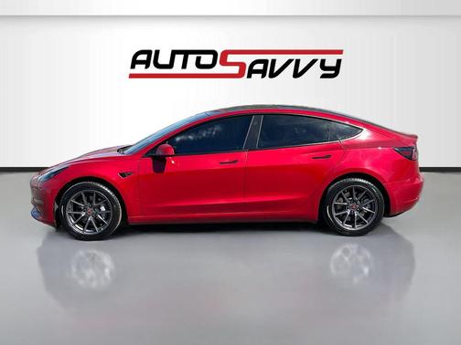 2023 Tesla Model 3 Standard Range