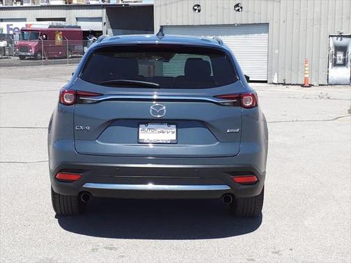 2023 Mazda CX-9 Carbon Edition