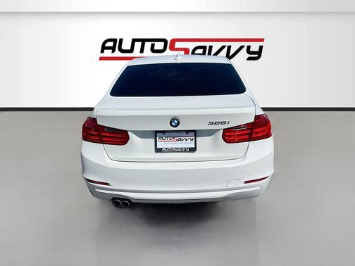 Alpine White 2014 BMW 328 328i