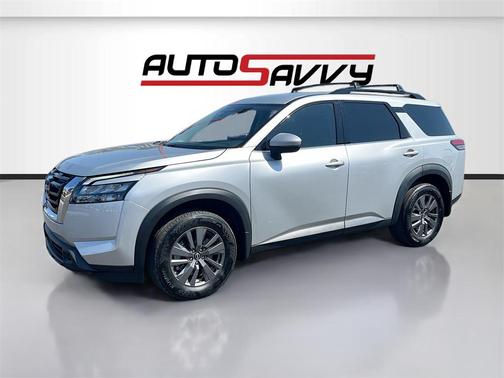 2024 Nissan Pathfinder SV FWD