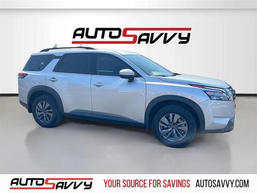 2024 Nissan Pathfinder SV FWD
