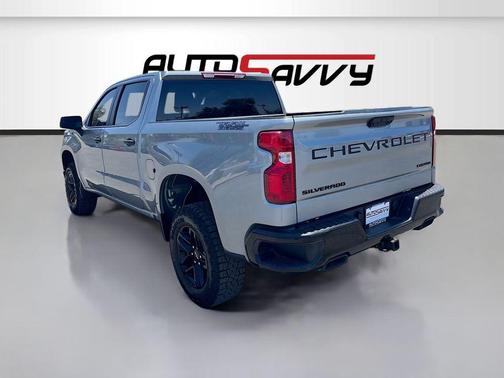 Sterling Gray Metallic 2025 Chevrolet Silverado 1500 Custom Trail Boss