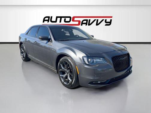 2022 Chrysler 300 S