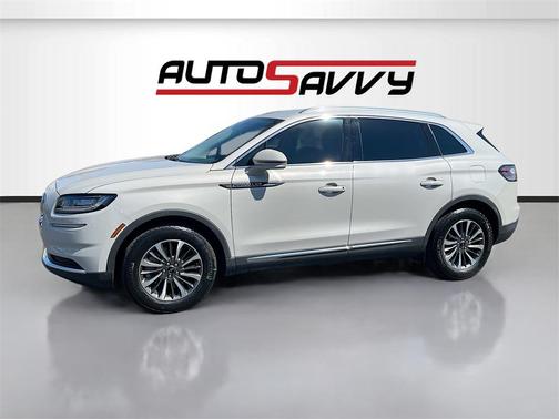 2022 Lincoln Nautilus Standard