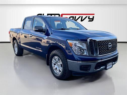 2018 Nissan Titan SV