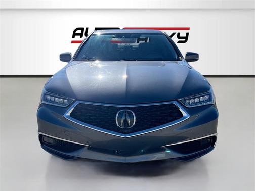 2018 Acura TLX Base