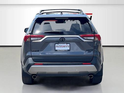 Magnetic Gray Metallic 2025 Toyota RAV4 Limited