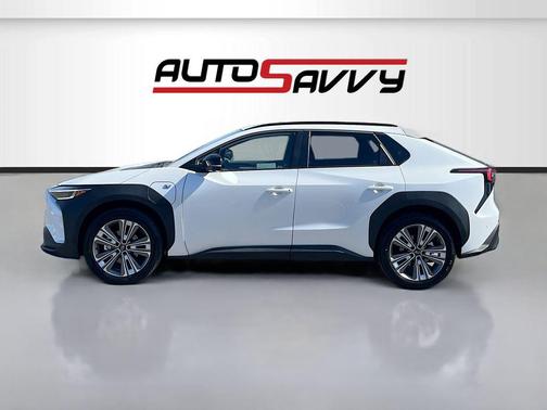 Cosmic White Pearl 2025 Subaru Solterra Limited