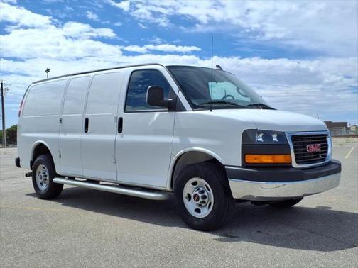 2023 GMC Savana 2500 Work Van