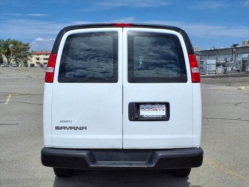 2023 GMC Savana 2500 Work Van