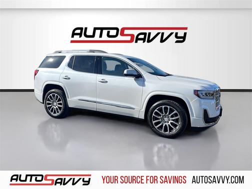 2023 GMC Acadia Denali