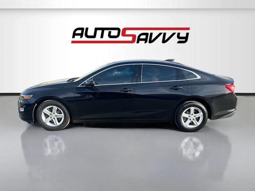 Mosaic Black Metallic 2024 Chevrolet Malibu 1LS