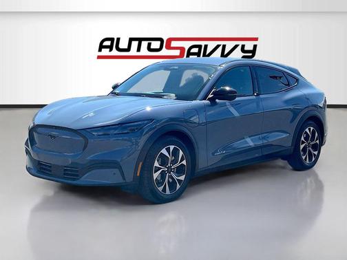 VAPOR BLUE METALLIC 2024 Ford Mustang Mach-E Select