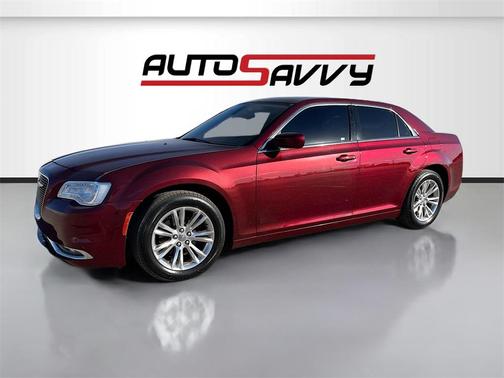 2019 Chrysler 300 Touring