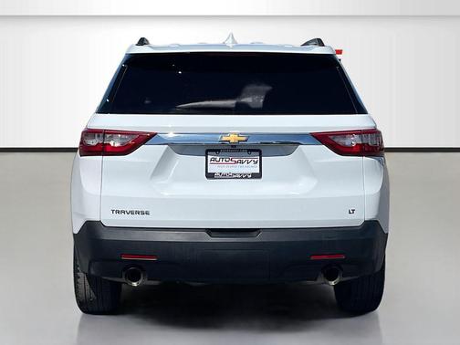 Summit White 2019 Chevrolet Traverse LT Cloth