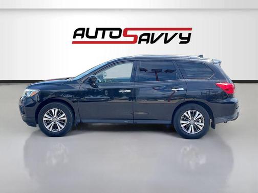Magnetic Black Pearl 2020 Nissan Pathfinder S 2WD