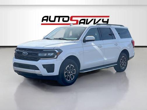 OXFORD WHITE 2023 Ford Expedition Max XLT