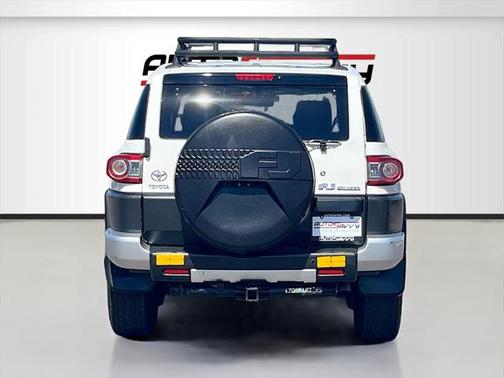 2013 Toyota FJ Cruiser Base