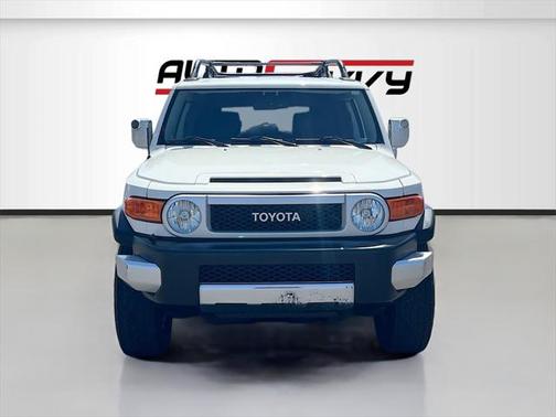 2013 Toyota FJ Cruiser Base