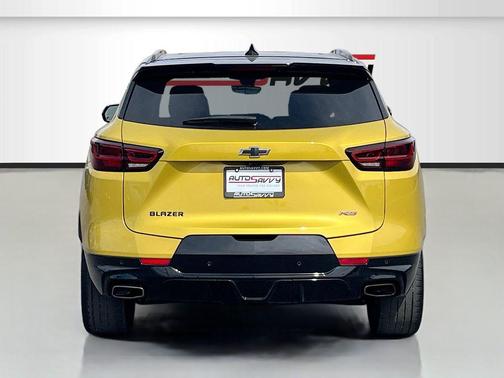 Nitro Yellow Metallic 2024 Chevrolet Blazer RS