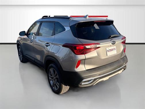 2021 Kia Seltos S