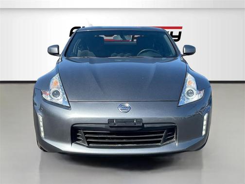 2017 Nissan 370Z Base