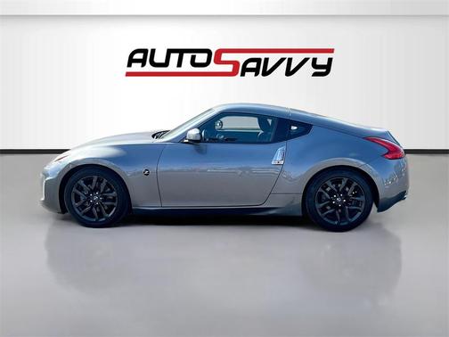 2017 Nissan 370Z Base