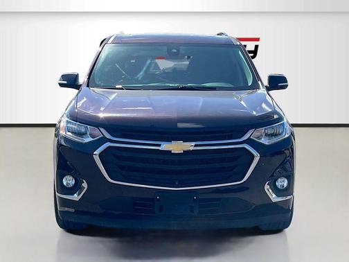 Black Cherry Metallic 2021 Chevrolet Traverse Premier