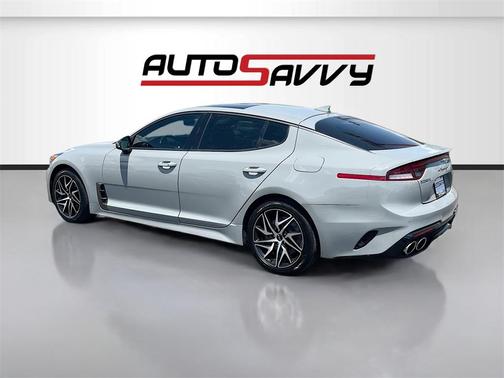 2022 Kia Stinger GT-Line