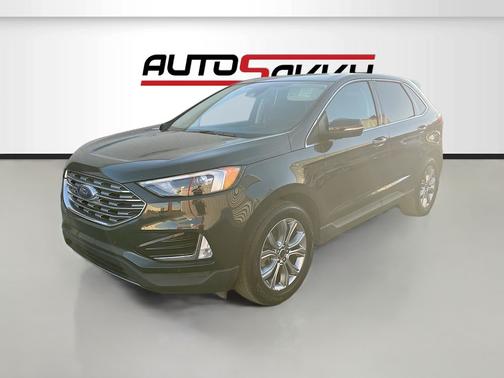 Green Metallic 2024 Ford Edge Titanium