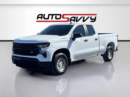 Summit White 2025 Chevrolet Silverado 1500 WT