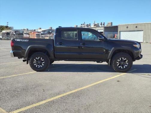 2022 Toyota Tacoma TRD Off-Road