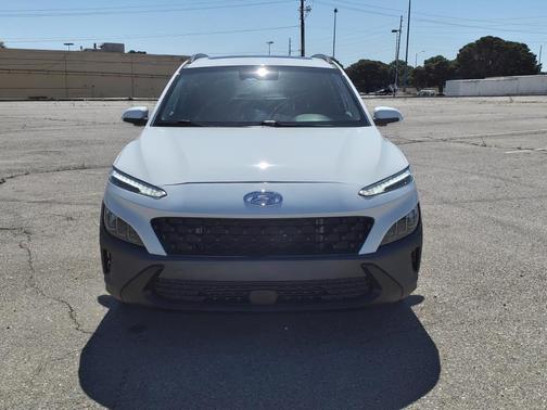 2022 Hyundai KONA Limited