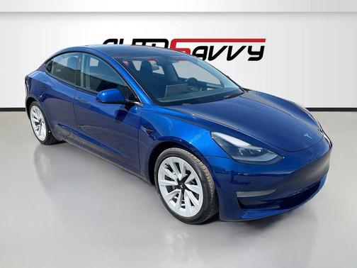 Blue Metallic 2023 Tesla Model 3 Standard Range