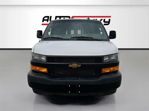 2024 Chevrolet Express 2500 RWD 2500 Regular Wheelbase WT