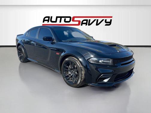Pitch Black Clearcoat 2023 Dodge Charger R/T Scat Pack