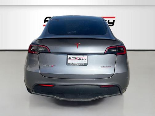 Stealth Grey 2024 Tesla Model Y Performance Dual Motor All-Wheel Drive