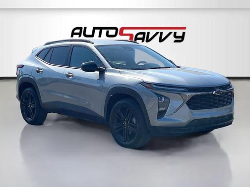 Sterling Gray Metallic 2025 Chevrolet Trax FWD ACTIV