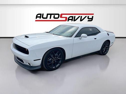 White Knuckle Clearcoat 2022 Dodge Challenger GT